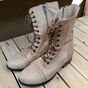 Steve Madden Military-Inspired Lace up w/ Zipper Leather Boots. Size 6.5. Tan
